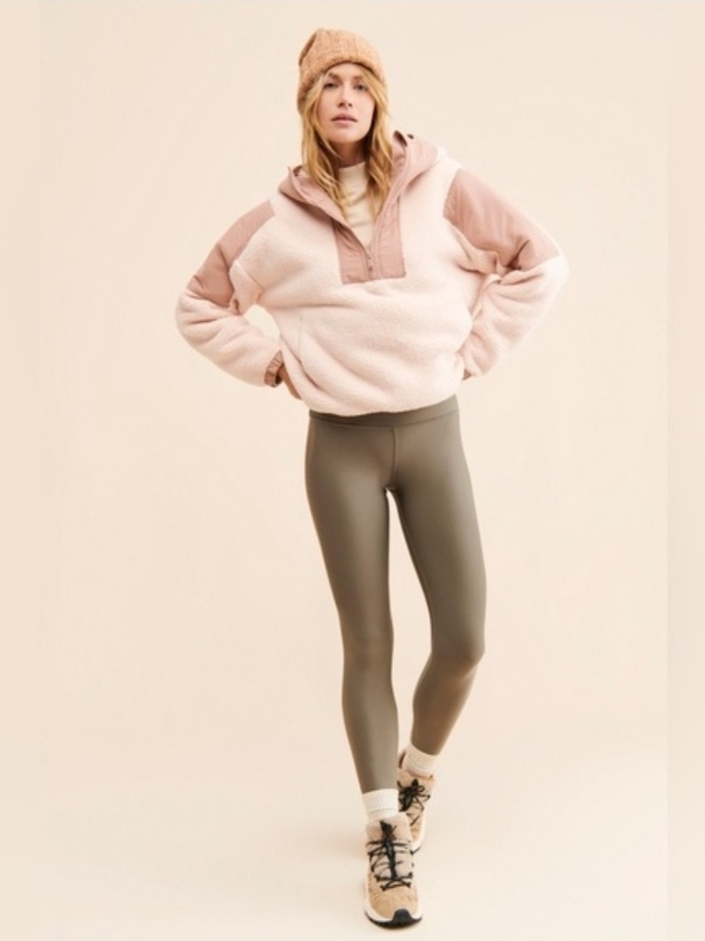 Women's Ski Pullover Fleece Jacket in Blush Pink